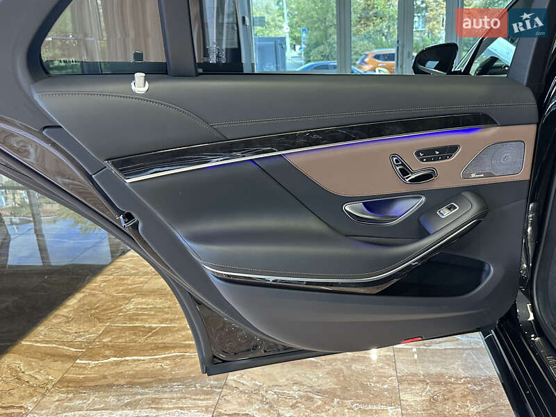 Седан Mercedes-Benz S-Class 2019 в Киеве