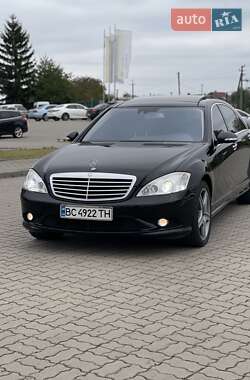 Седан Mercedes-Benz S-Class 2008 в 