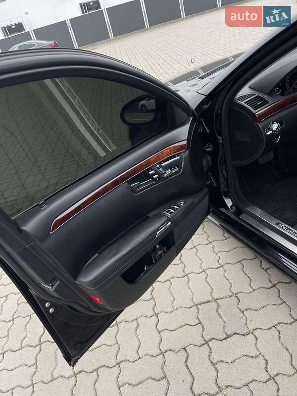 Седан Mercedes-Benz S-Class 2008 в Львове