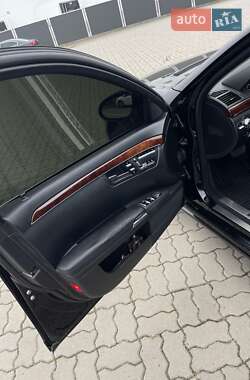 Седан Mercedes-Benz S-Class 2008 в 