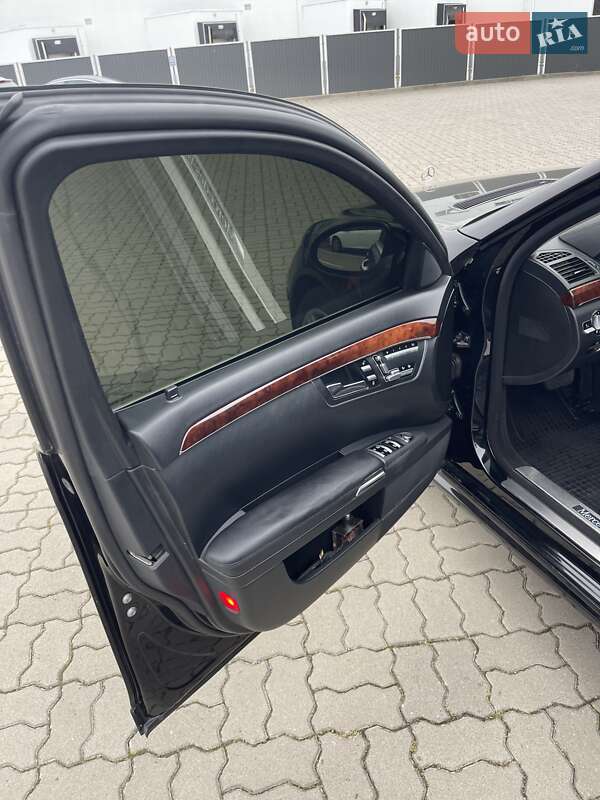Седан Mercedes-Benz S-Class 2008 в Львове