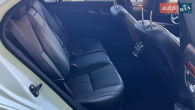 Седан Mercedes-Benz S-Class 2008 в Днепре