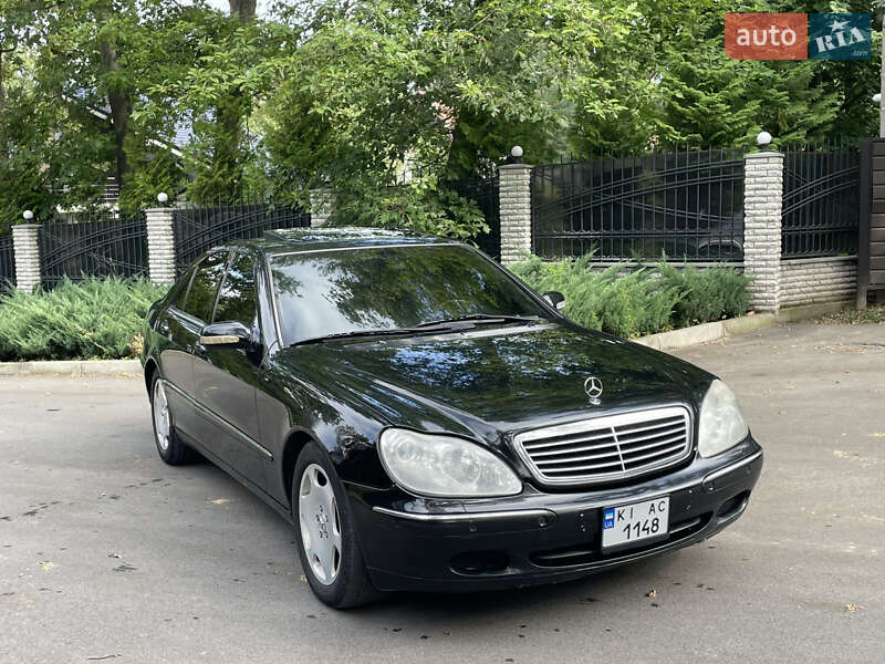 Mercedes-Benz S-Class 1999