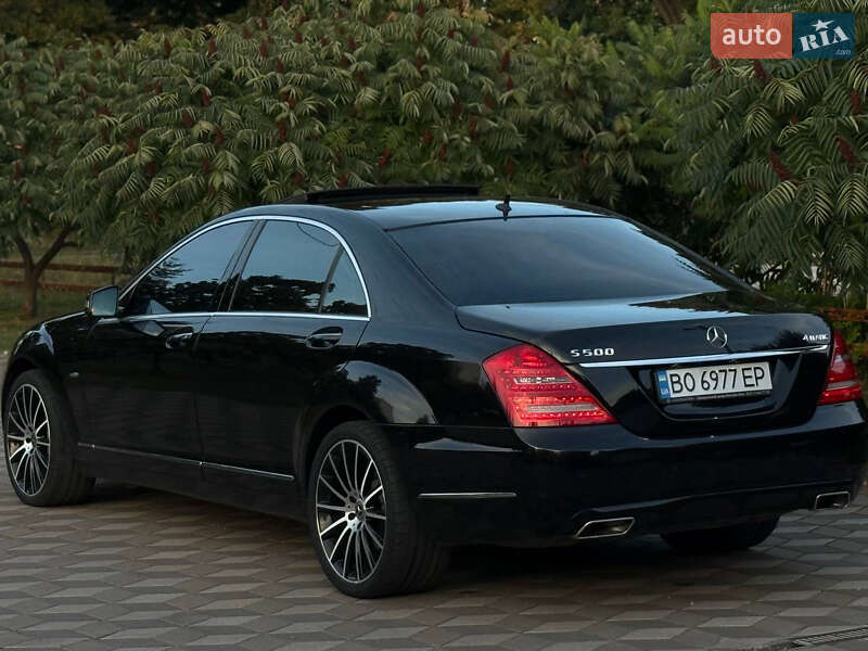 Седан Mercedes-Benz S-Class 2011 в Чернигове