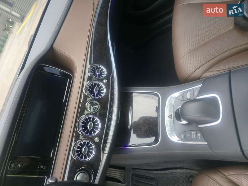 Седан Mercedes-Benz S-Class 2017 в Тысменице