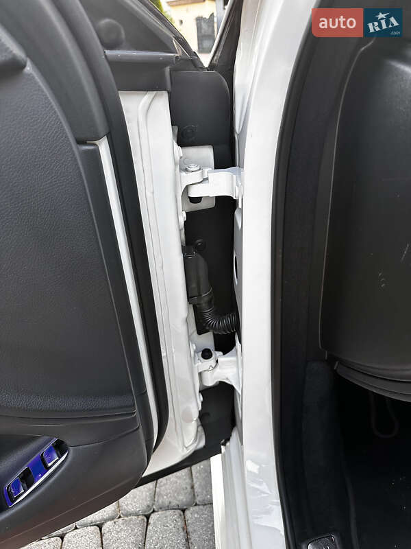 Седан Mercedes-Benz S-Class 2015 в Хусте фото 31 Седан Mercedes-Benz S-Class 2015 в Хусте