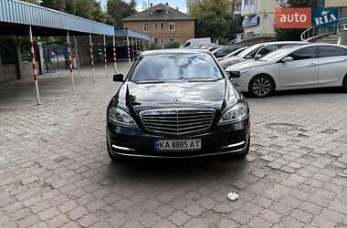 Седан Mercedes-Benz S-Class 2013 в 