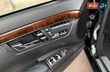 Седан Mercedes-Benz S-Class 2013 в 