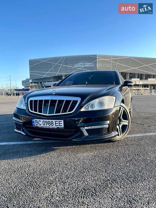 Mercedes-Benz S-Class 2006