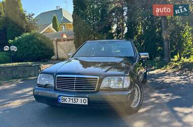 Седан Mercedes-Benz S-Class 1993 в 