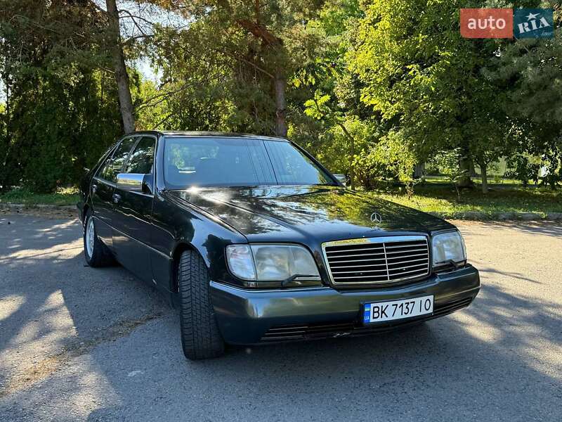 Седан Mercedes-Benz S-Class 1993 в Ровно