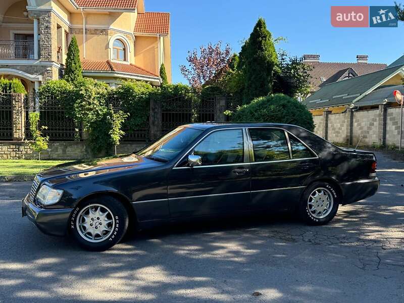 Седан Mercedes-Benz S-Class 1993 в 