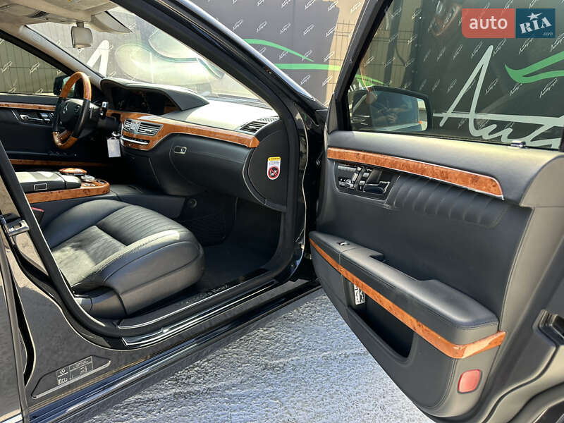 Седан Mercedes-Benz S-Class 2009 в Києві