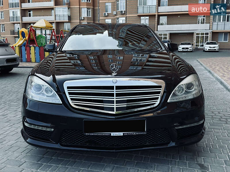 Mercedes-Benz S-Class 2007