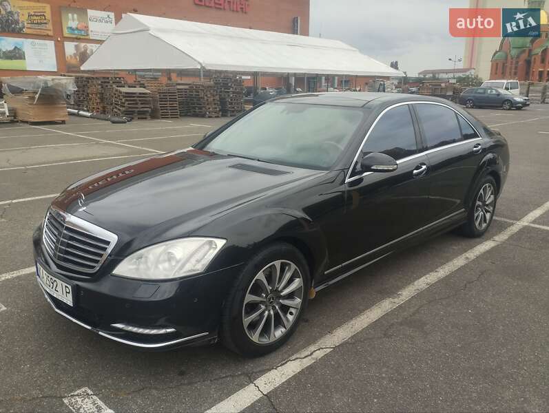 Mercedes-Benz S-Class 2007