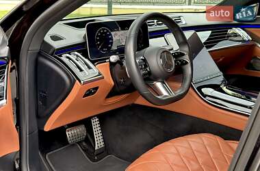 Седан Mercedes-Benz S-Class 2021 в 