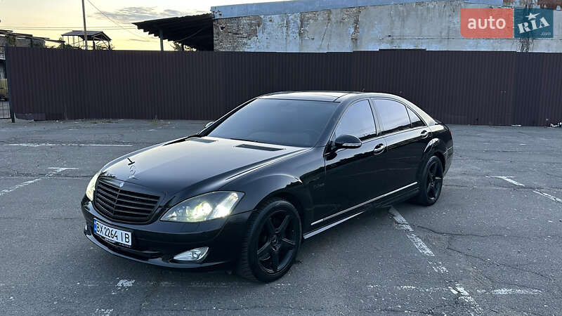 Mercedes-Benz S-Class 2006