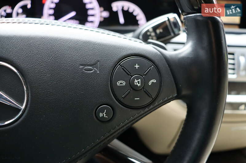 Седан Mercedes-Benz S-Class 2012 в Львові