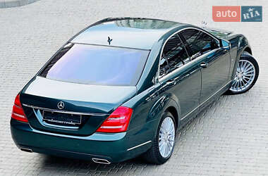 Седан Mercedes-Benz S-Class 2011 в 