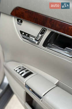 Седан Mercedes-Benz S-Class 2006 в 