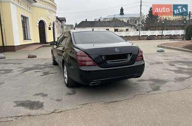 Седан Mercedes-Benz S-Class 2011 в 