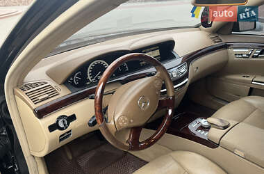 Седан Mercedes-Benz S-Class 2011 в 