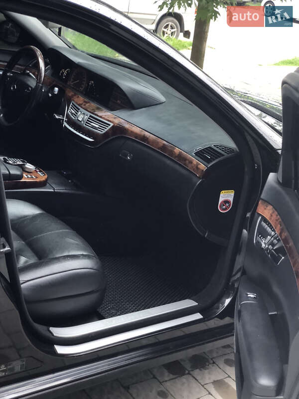 Седан Mercedes-Benz S-Class 2009 в Івано-Франківську
