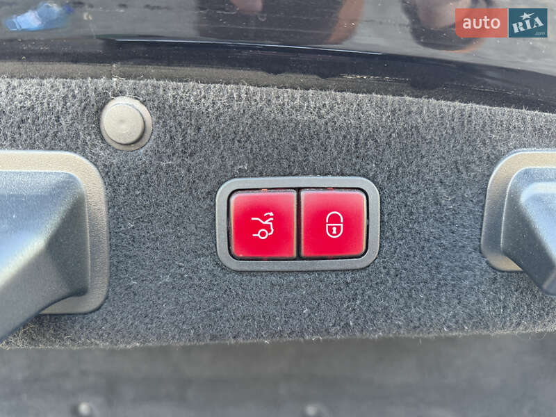 Седан Mercedes-Benz S-Class 2013 в Киеве