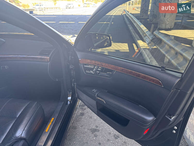 Седан Mercedes-Benz S-Class 2008 в Одессе