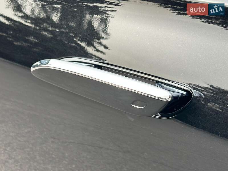 Седан Mercedes-Benz S-Class 2022 в Киеве