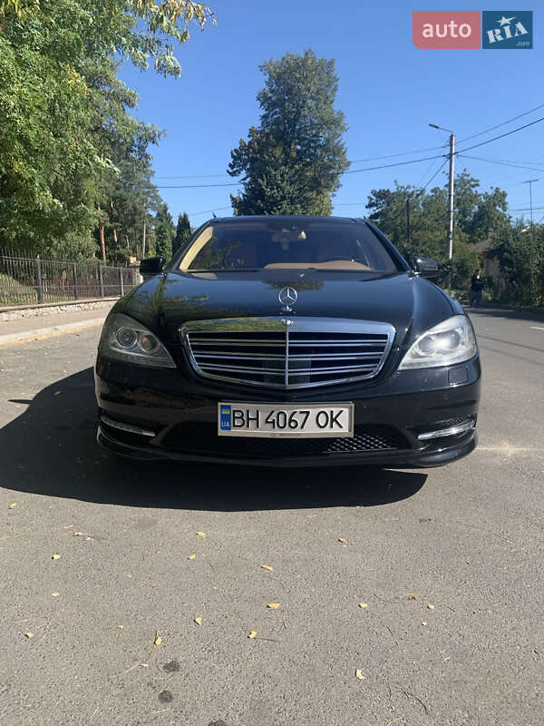 Седан Mercedes-Benz S-Class 2012 в Умани
