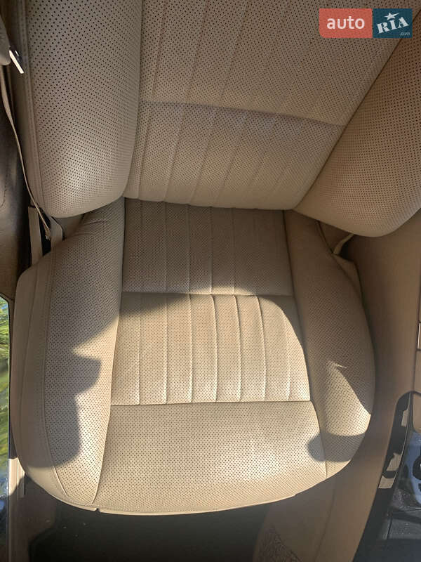 Седан Mercedes-Benz S-Class 2012 в Умани