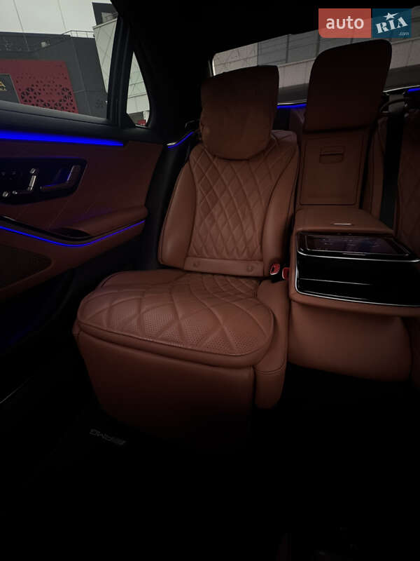 Седан Mercedes-Benz S-Class 2021 в Киеве