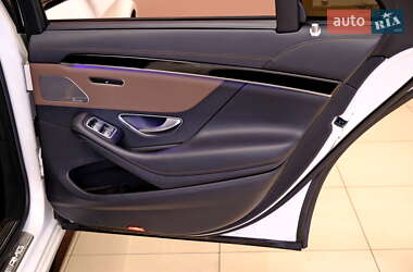 Седан Mercedes-Benz S-Class 2014 в 