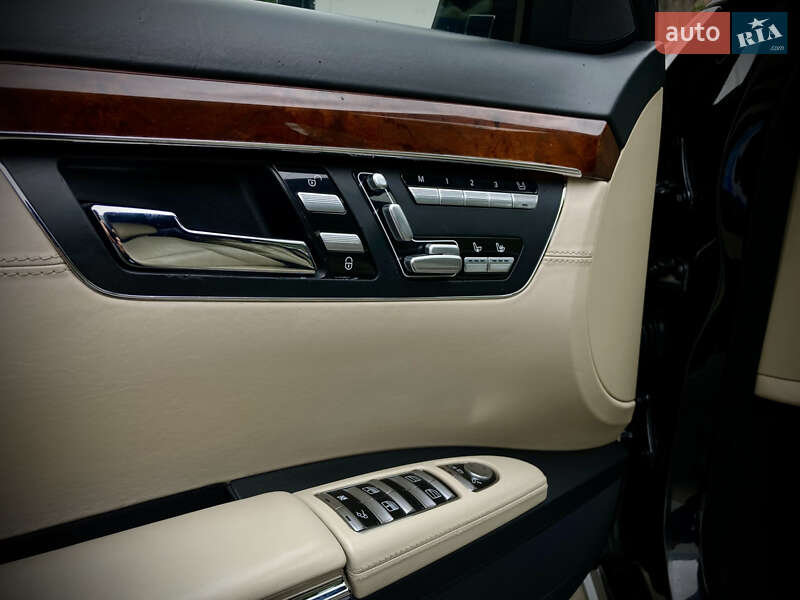 Седан Mercedes-Benz S-Class 2007 в Киеве