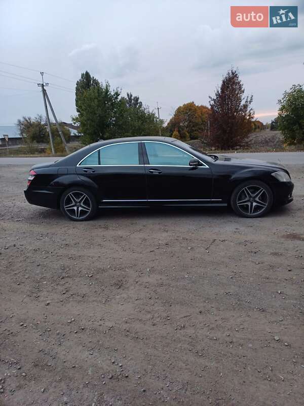 Седан Mercedes-Benz S-Class 2008 в Днепре