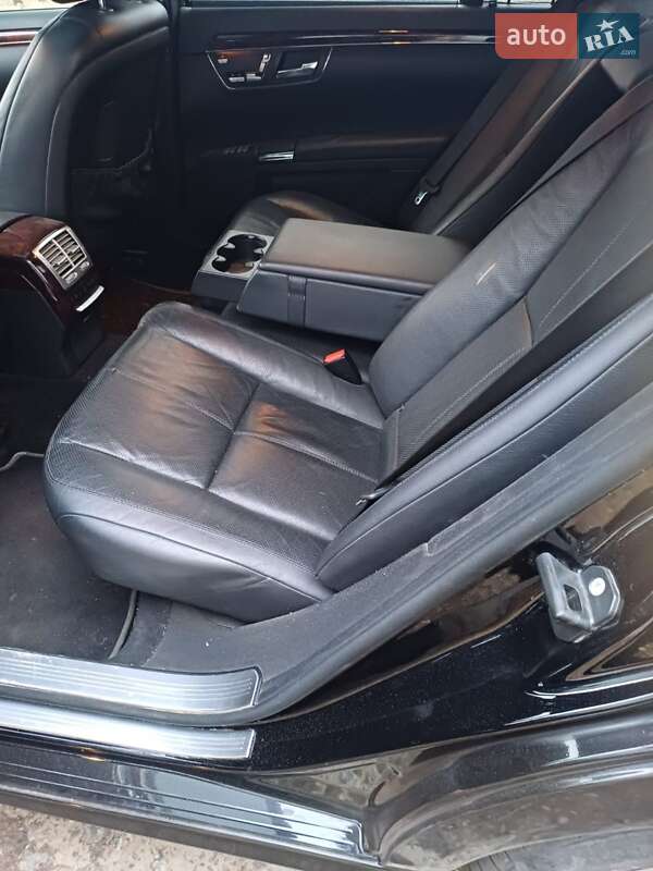 Седан Mercedes-Benz S-Class 2008 в Днепре