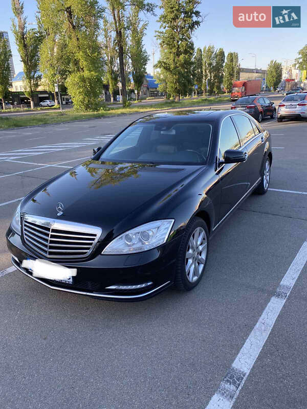 Mercedes-Benz S-Class 2012 Mercedes-Benz S-Class 2012