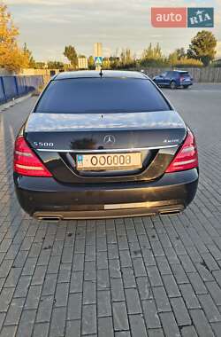 Седан Mercedes-Benz S-Class 2011 в 