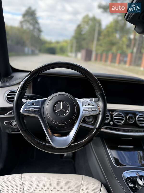 Седан Mercedes-Benz S-Class 2020 в Львові