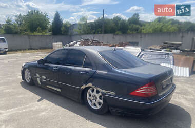 Седан Mercedes-Benz S-Class 2002 в  фото 2 Седан Mercedes-Benz S-Class 2002 в