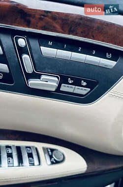 Седан Mercedes-Benz S-Class 2006 в 