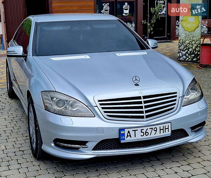 Седан Mercedes-Benz S-Class 2006 в Надвірній