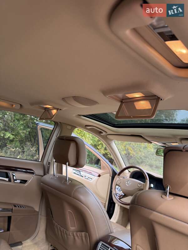 Седан Mercedes-Benz S-Class 2008 в Черновцах