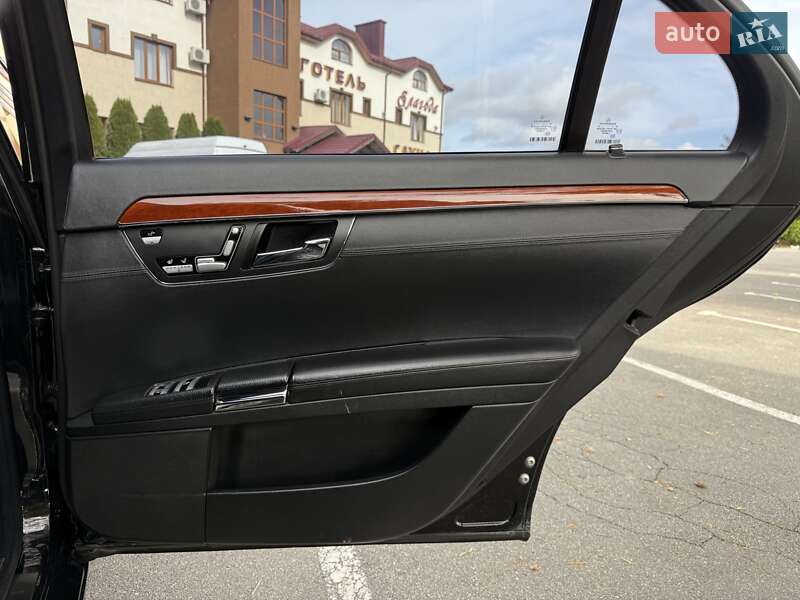 Седан Mercedes-Benz S-Class 2006 в Тернополе