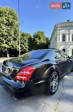 Седан Mercedes-Benz S-Class 2008 в 