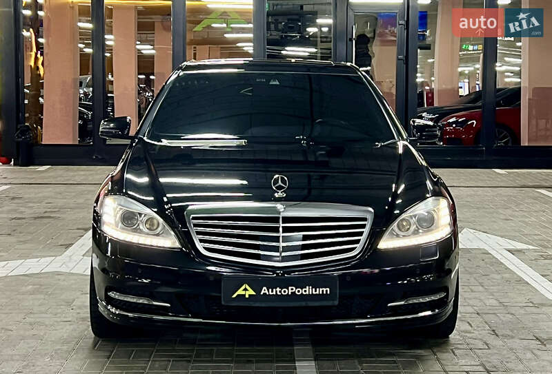 Седан Mercedes-Benz S-Class 2012 в Киеве