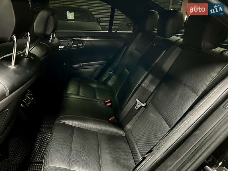 Седан Mercedes-Benz S-Class 2012 в Киеве