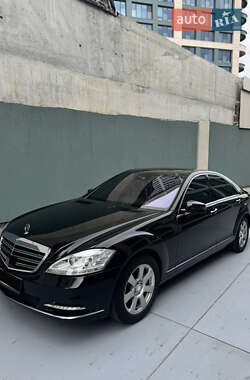 Седан Mercedes-Benz S-Class 2010 в 