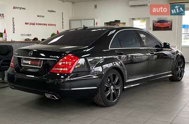 Седан Mercedes-Benz S-Class 2013 в 
